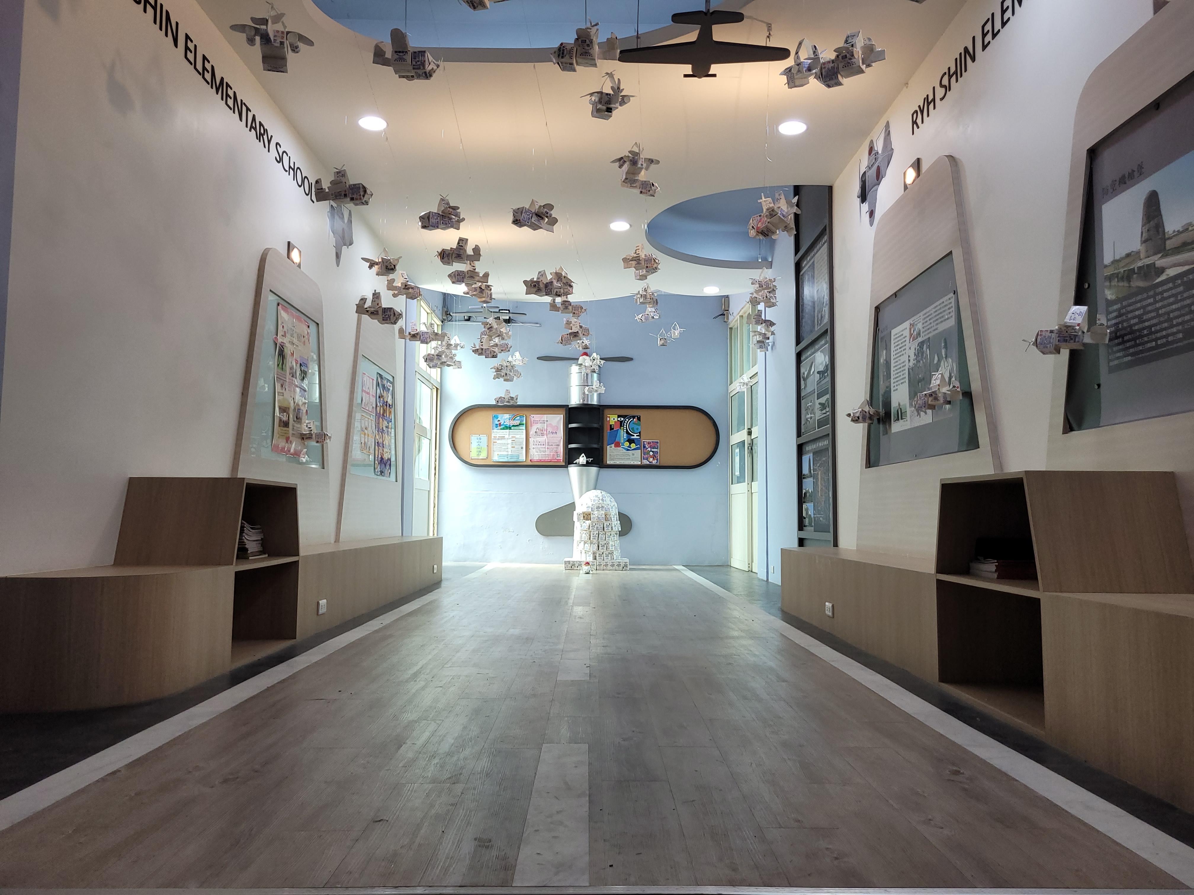 作品照片1-日新國小四年甲班(金獎)