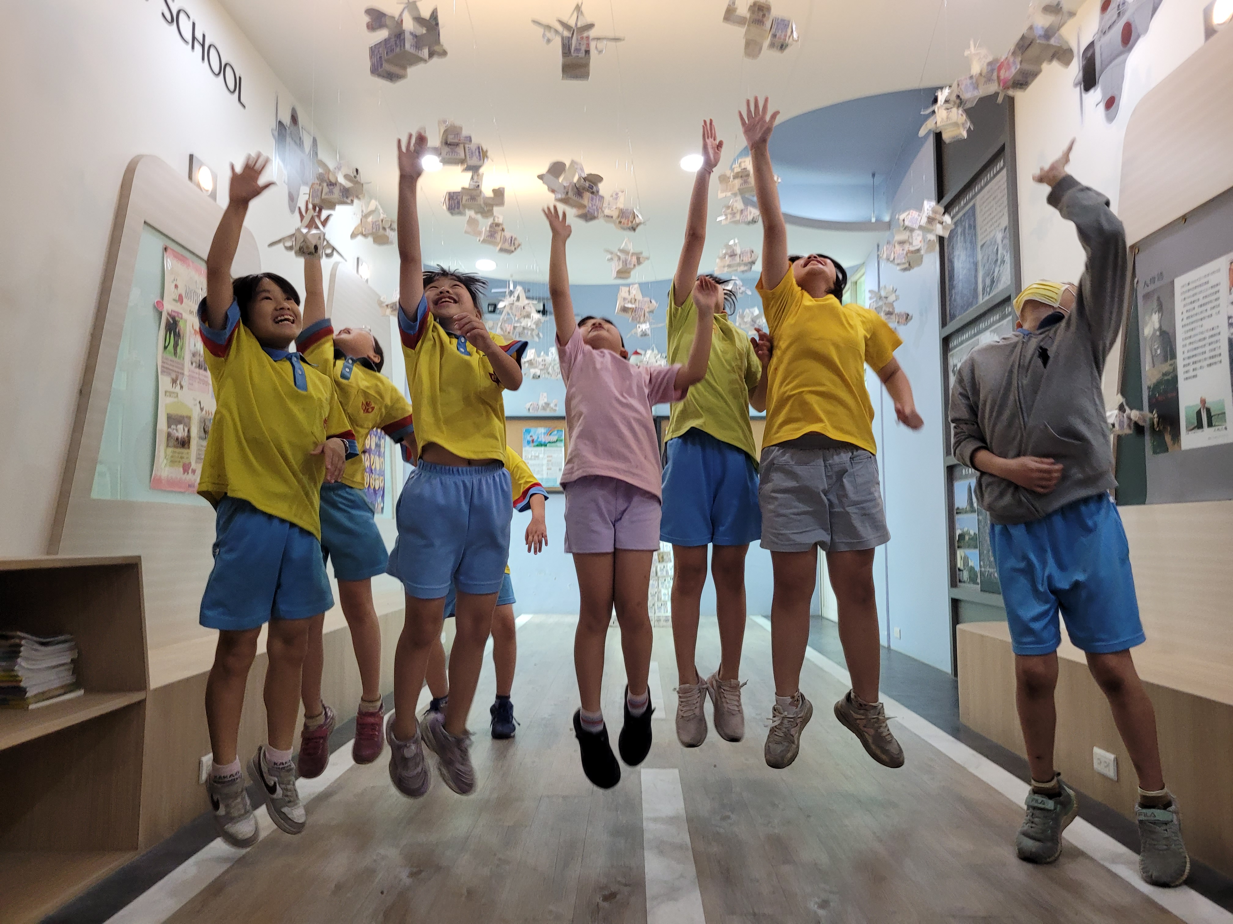 作品照片6-日新國小四年甲班(金獎)