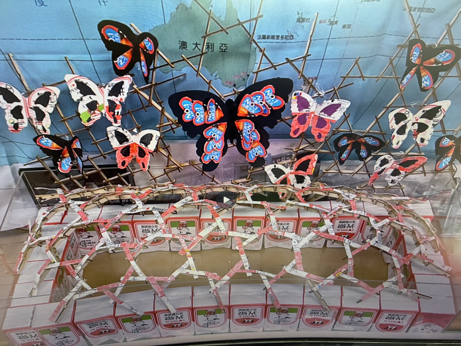 民族國小6年三班(銅獎)01